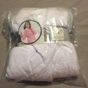 Brand new Microfiber Bathrobe